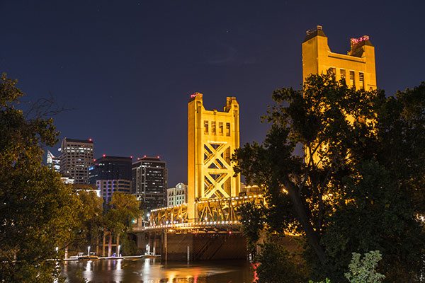 night view of the tower bridge west sacramento ca (1)